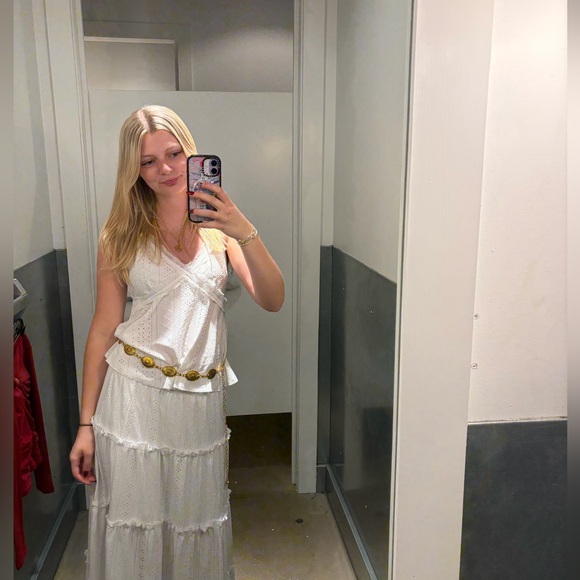 violet_borchert